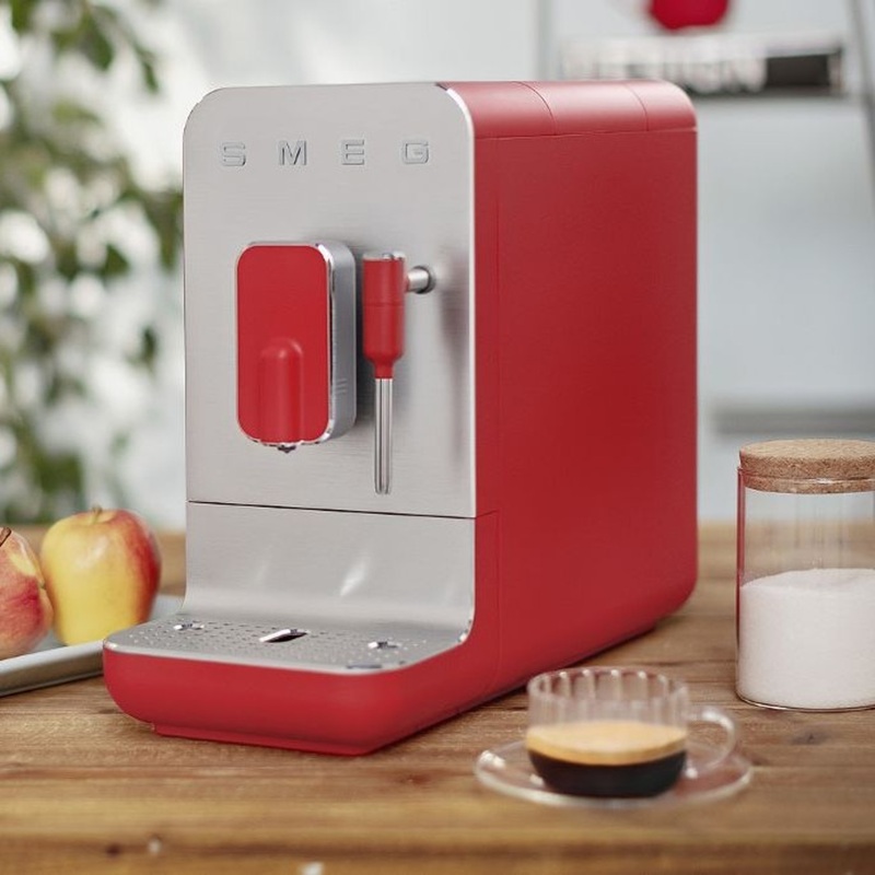 SMEG BCC02TPMEU Bean To Cup Coffee Machine (Taupe)