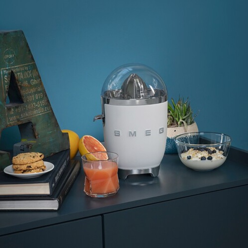 SMEG CJF01PGEU/CJF11PGEU  Citrus Juicer (Pastel Green)