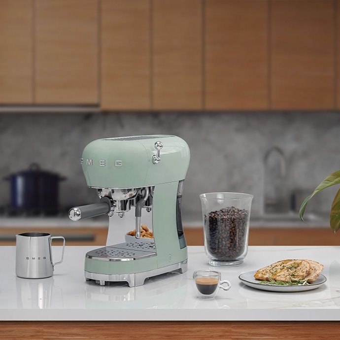 SMEG ECF02PBEU Espresso Coffee Machine (Pastel Blue)