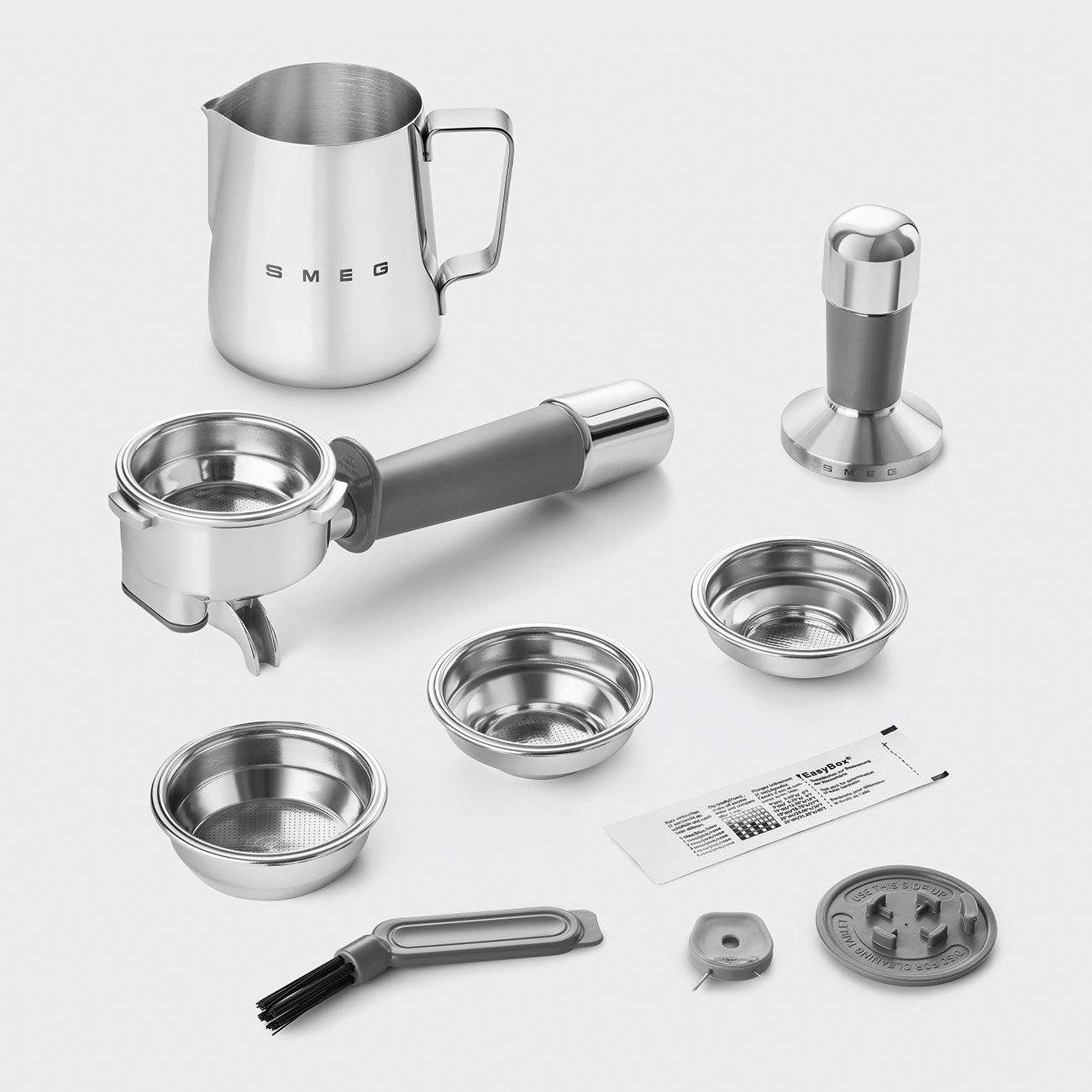 SMEG EGF03WHEU Espresso Manual Coffee Machine, 50's Style (White)