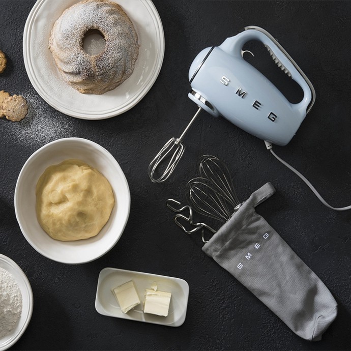 SMEG HMF01PBEU Hand Mixer EU (Pastel Blue)