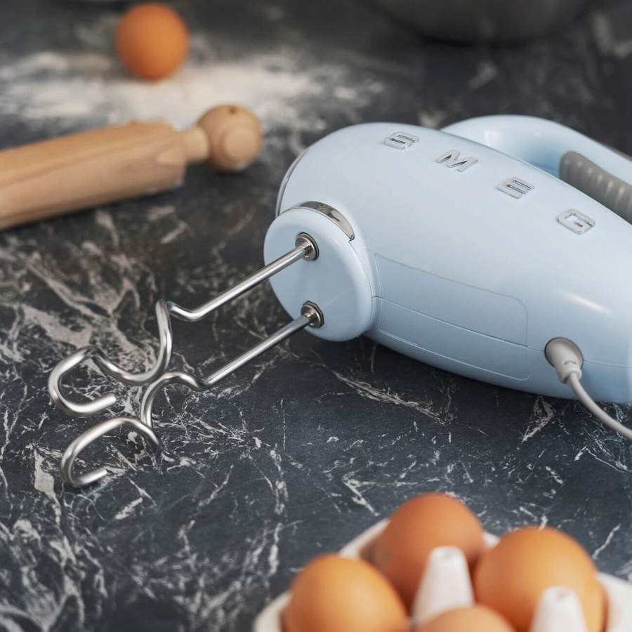 SMEG HMF01PKEU Hand Mixer (Pink)