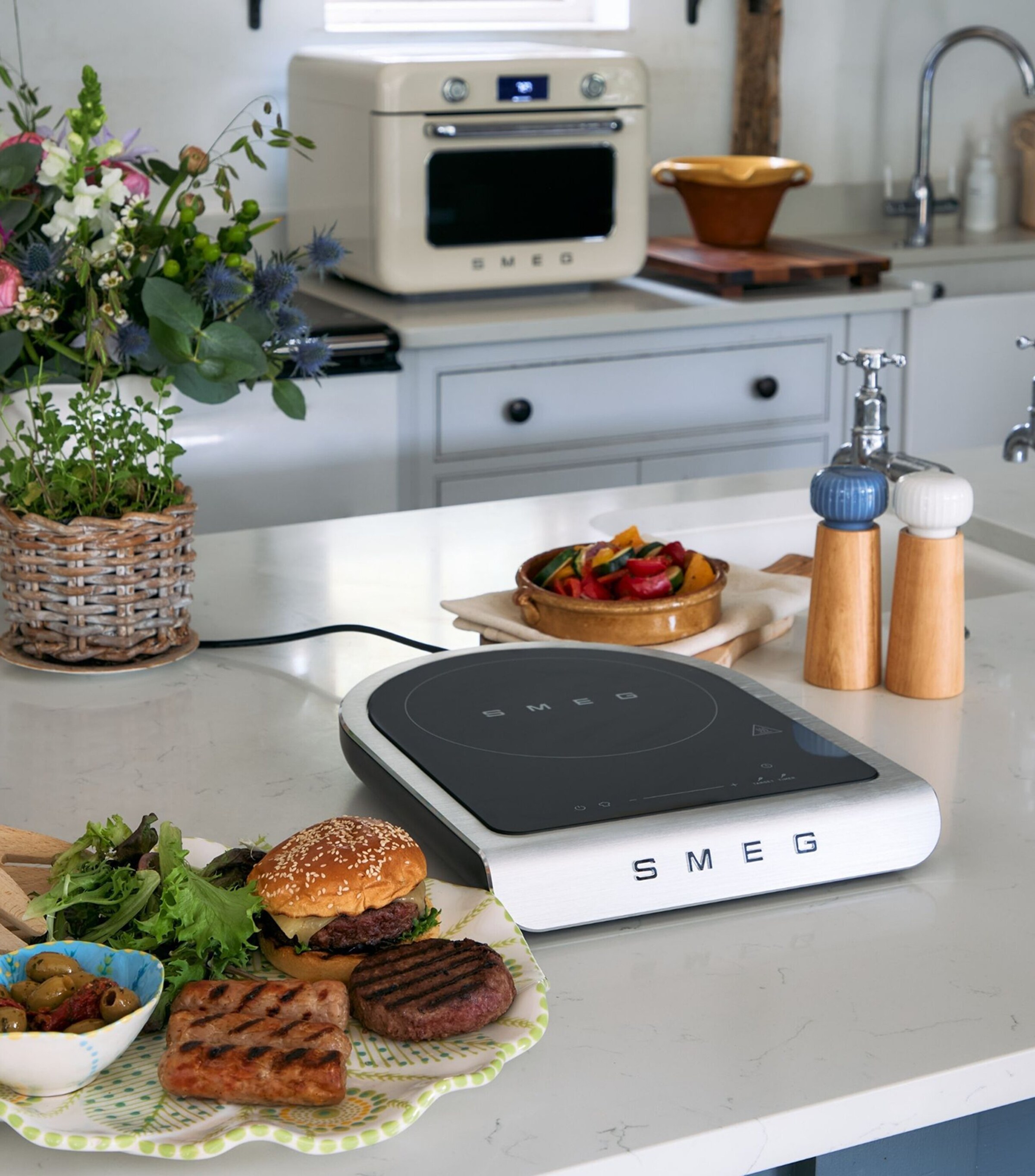 SMEG PIC01EGMEU Portable Induction Cooker (Emerald Green)